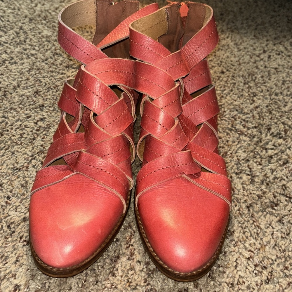 Anthropologie Woven Leather Booties size 10.5 - Picture 6 of 11